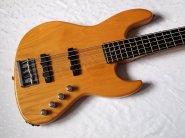 Fender-JBV-Japan.jpg