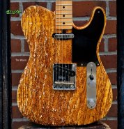 bg-custom-guitars-western-worm02.jpg