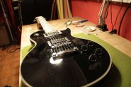 Tokai LP-3.jpg