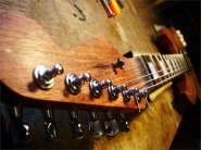 Warmoth SG-11.jpg