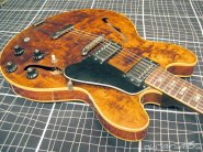 gibson ES335_70-9.jpg