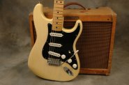 F.strat76w-1.jpg