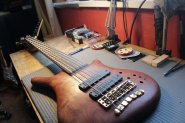 Warwick Thumb 6 -24.jpg