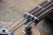 Fender PB MEX 1995-13.jpg