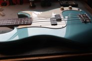 Fender PB MEX 1995-17.jpg