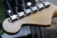 F.STRAT 64-74-10.jpg