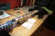 Ibanez RG Black-1.jpg