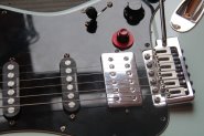 WARMOTH Stratocaster-13.jpg