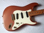Schecter-strat-custom-1986-usa.jpg