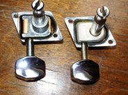 Fender Tuners 75-76-1.jpg