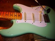 F.strat RE57 2011-19.JPG