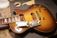 Gibson LP Standard 2001-30.jpg