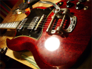 Gibson SG St67-25.jpg