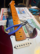 F.STRAT AVRI'57 1998 CAR-1.jpg