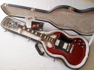 Gibson-SG-WineRed.jpg