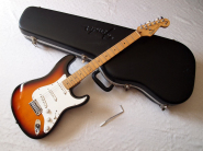 Fender-ST-USA-40ann-snb.jpg