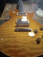 Gibson LP CS ELEGANT_2005-2.jpg