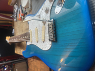F.STRAT Blue-3.jpg