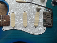 F.STRAT Blue-4.jpg