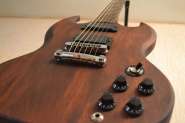 Gibson SGJ 028.jpg