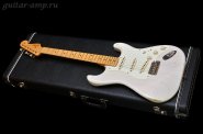 Fender-Custom-Shop-Total-Tone-Relic-Stratocaster-57-Ash-Vintage-White-Limited-Edition-2013-New-15_900.jpg