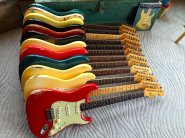 F.Strat61 to 1970 Orig Fender Custom Color Stratocaster-4.jpg